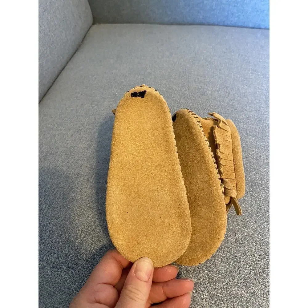 Minnetonka Brown Leather Moccasins Size 5 Toddler Fringe Natural Shoes